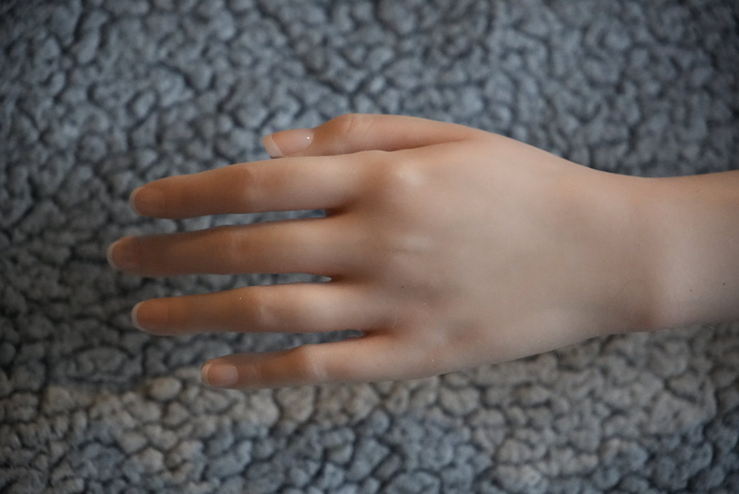 WGT1501 - Silicone Body, standing feet