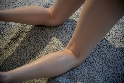 WGT1501 - Silicone Body, standing feet